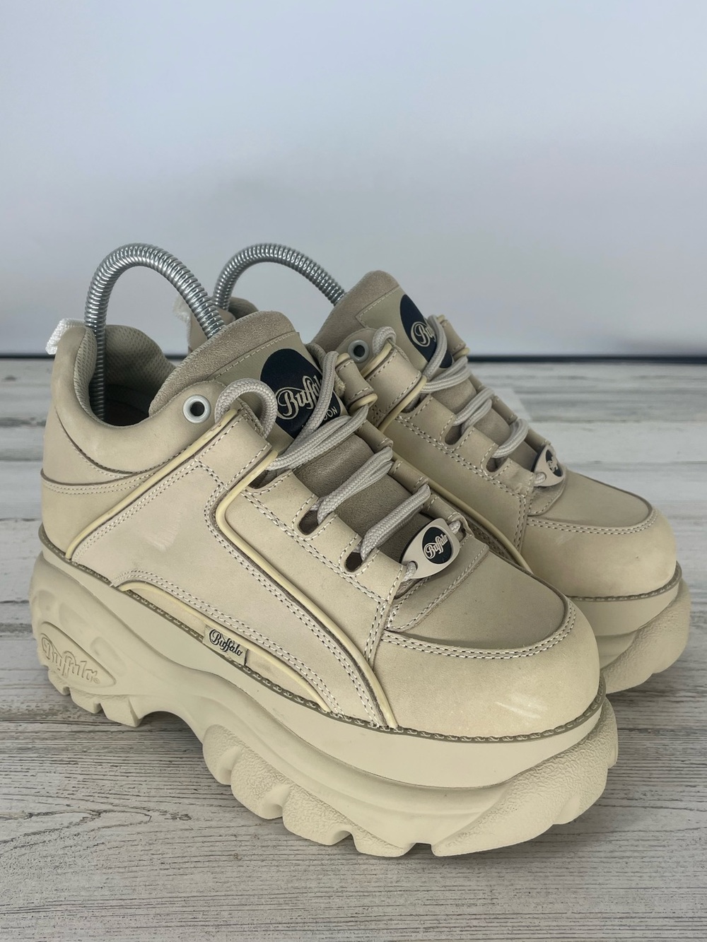 Buffalo London Light Leather Platform Classic Chunky Retro Sneaker Size 7.5